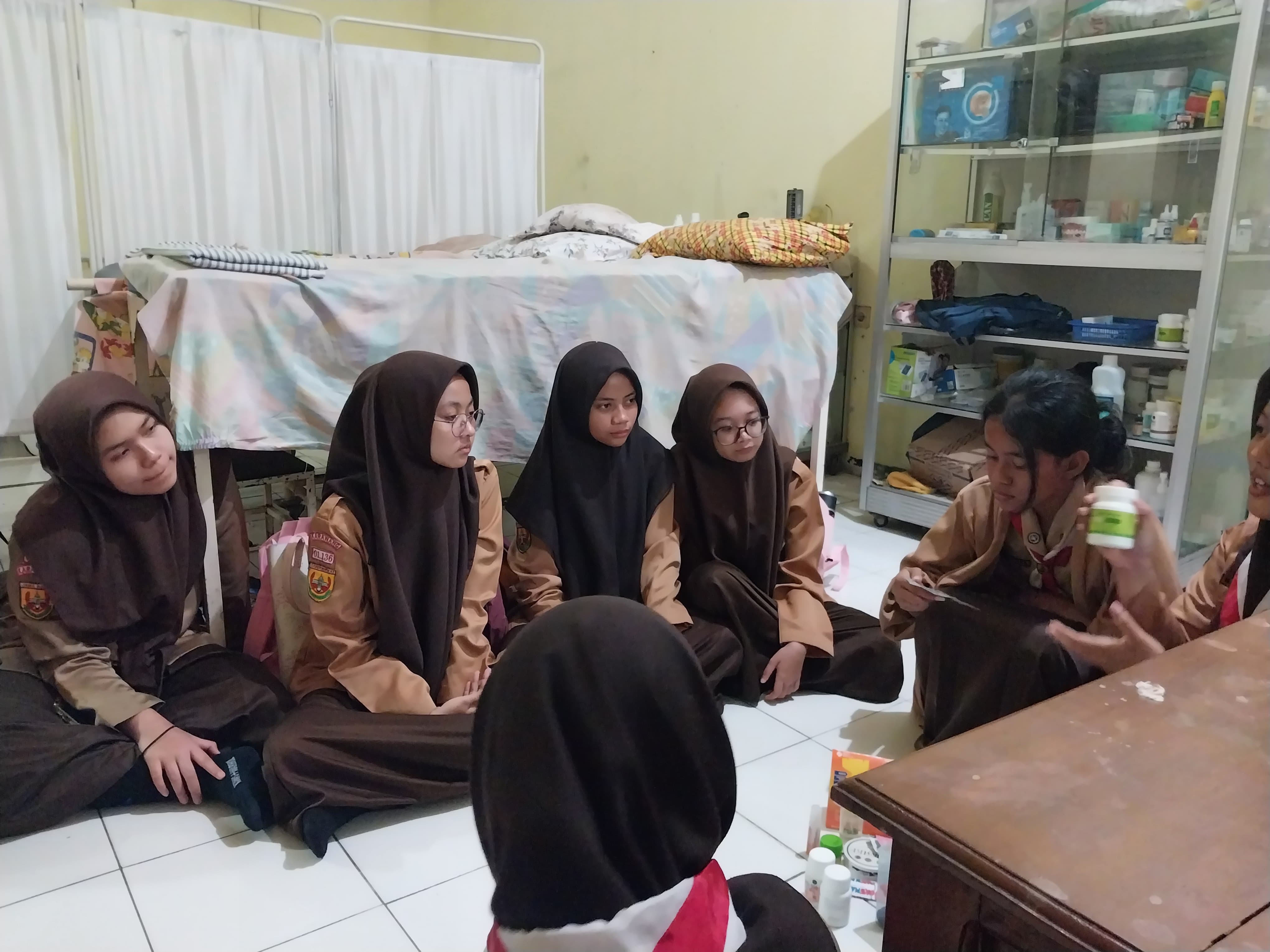 Palang Merah Remaja (PMR)